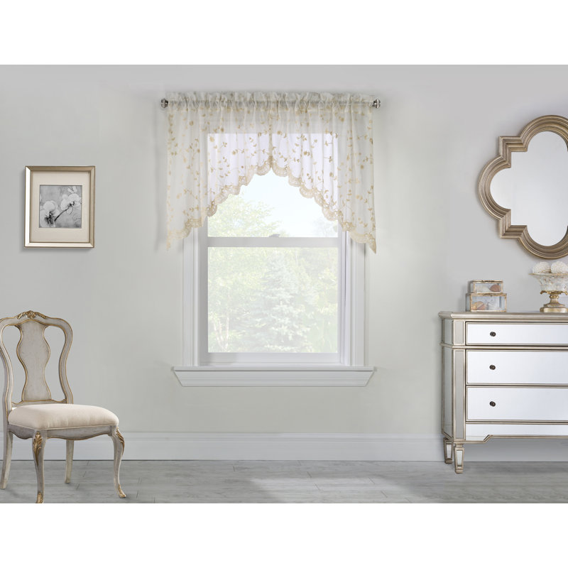 Silke 80" Curtain Valance, Cream