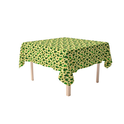 Madrina Checkmate Clover Squares Tablecloth