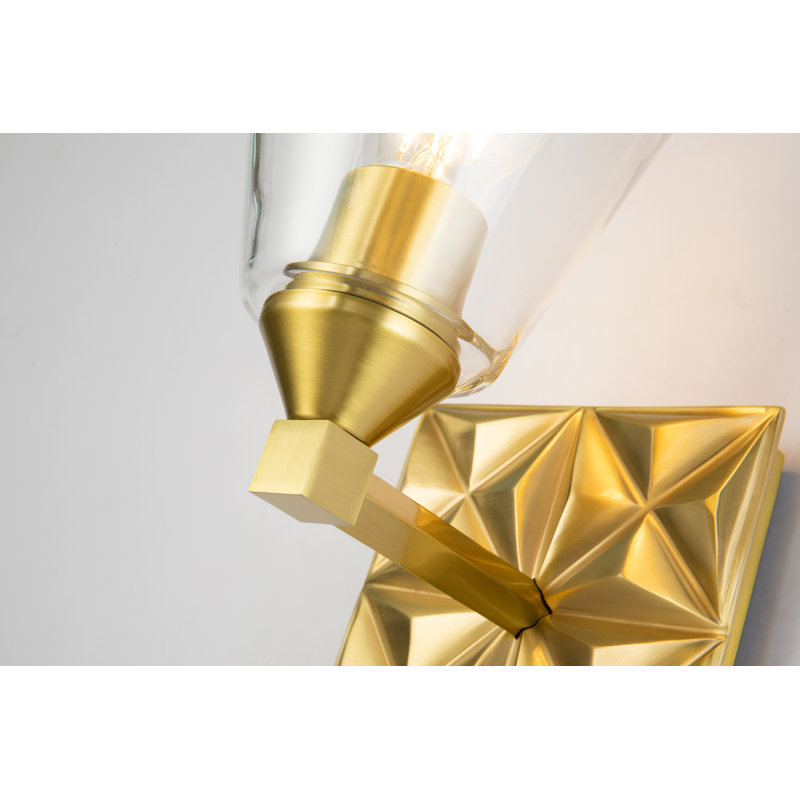 Alpha 1 Light Wall Sconce With Glass, Gold
