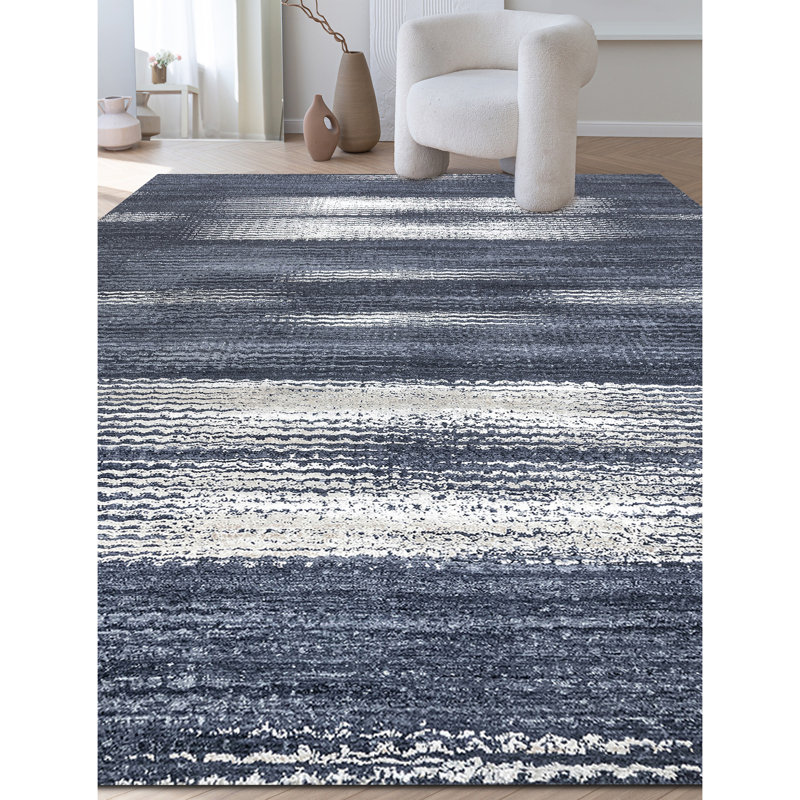 Hand Knotted Area Rug in Black/Silver, Rectangle 5' x 8'