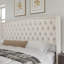 Grand lit tapissier capitonné DuJuan avec tête de lit à oreilles et garniture cloutée, crème-1092588060-1092588058