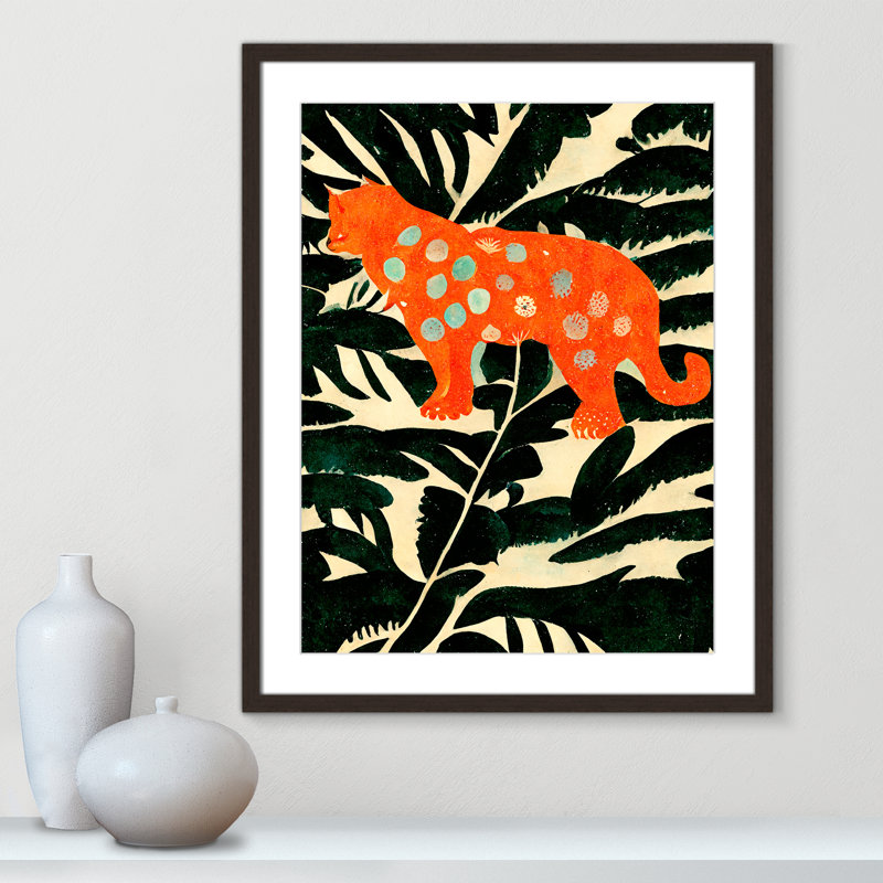 «Jungle» par Treechild, Noyer à grain ouvert, L 23,5 po x H 29,5 po, Imprimé mat