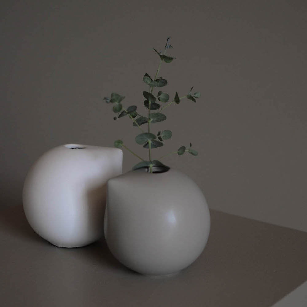 Ceramic Table Vase, Gray, 3.94" H x 3.94" W x 3.94" D