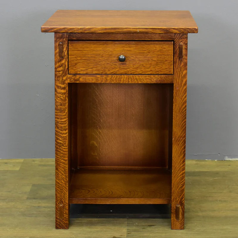 Table de bout en bois massif avec rangement Shabbona