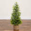 3 pi. Arbre de Noël artificiel pré-éclairé légèrement enneigé avec 38 lumières DEL blanc chaud dans un panier décoratif