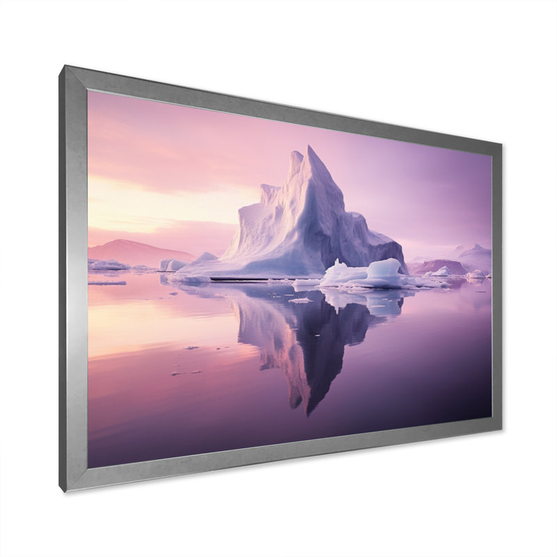 «Purple Iceberg», reproduction sur toile, H 12 po x l 20 po x P 1 po, Cadre simple argenté