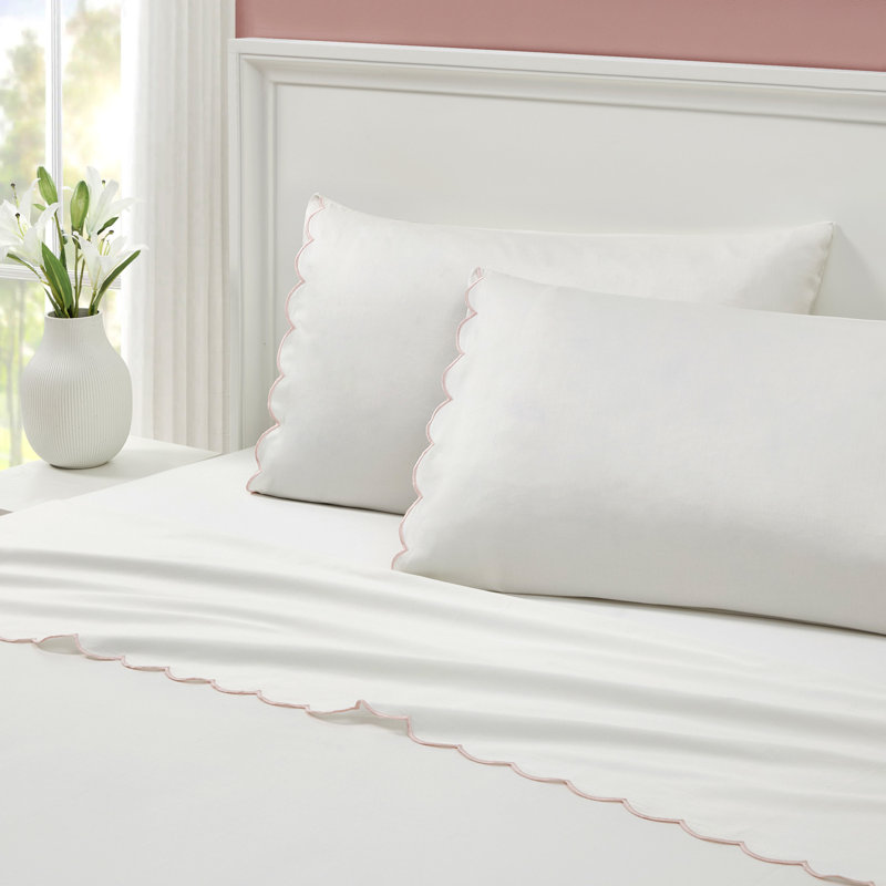 Peri Home Scallop Sheet Set, Full Sheet Set with 2 Pillowcases
