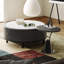 Une table basse minimaliste de haut niveau