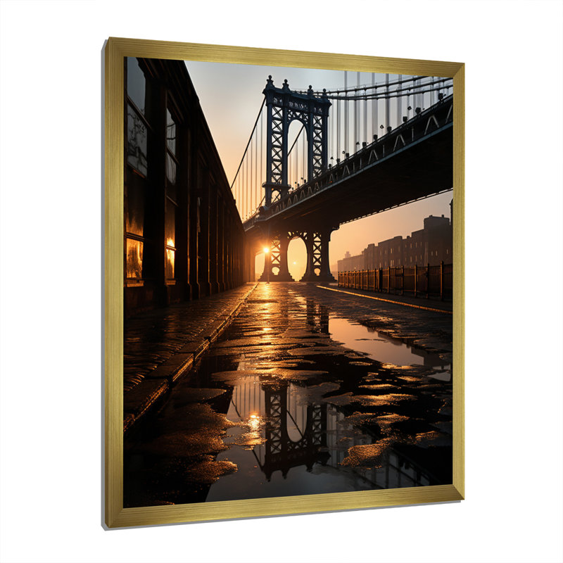 «Leiyana Black Bridge Suspension in Shadows», reproduction sur toile, H 32 po x l 24 po x P 1 po, Encadrement doré