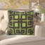 Coussin décoratif en lin-1482256095-1482256066-1482256068