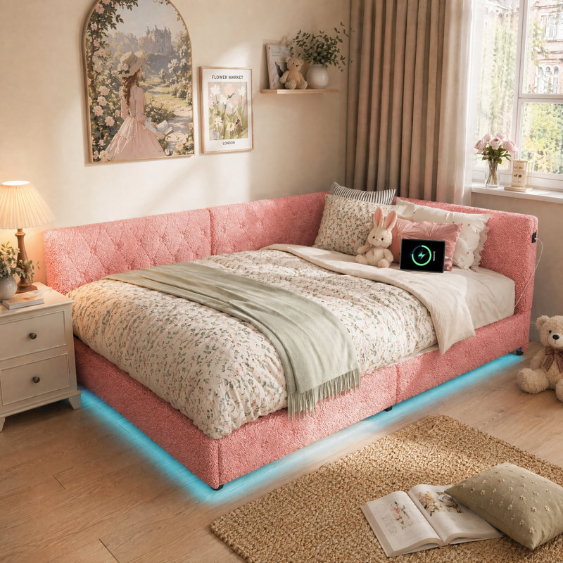 Bed, Pink