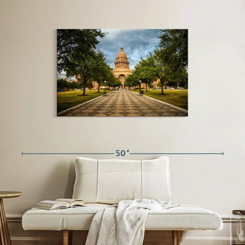 Ravi, Texas State Capitol, H 26 po x l 39 po