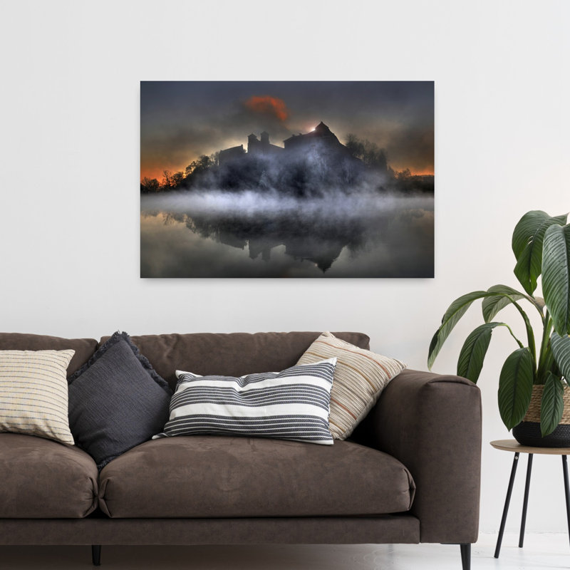 Reflet d'un château brumeux - Paysage gothique dramatique et paisible - Affiche murale nature, H 32 po x l 48 po