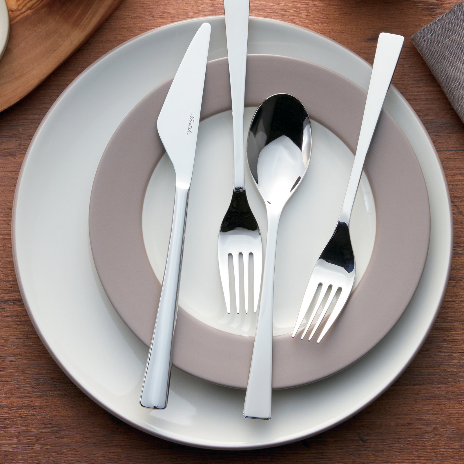 Colorwave 11" Dinner Plate, Clay