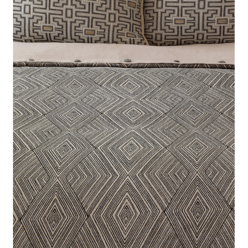 Naya Comforter, Cal. King Comforter, Hand-Tacked