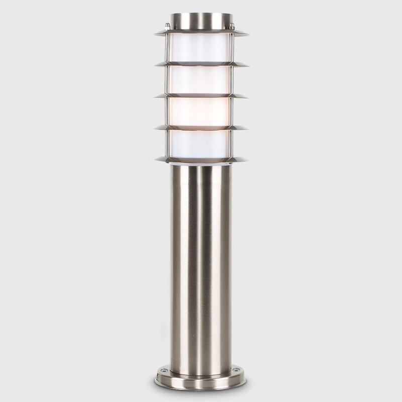 New Canaan Bollards, 6500