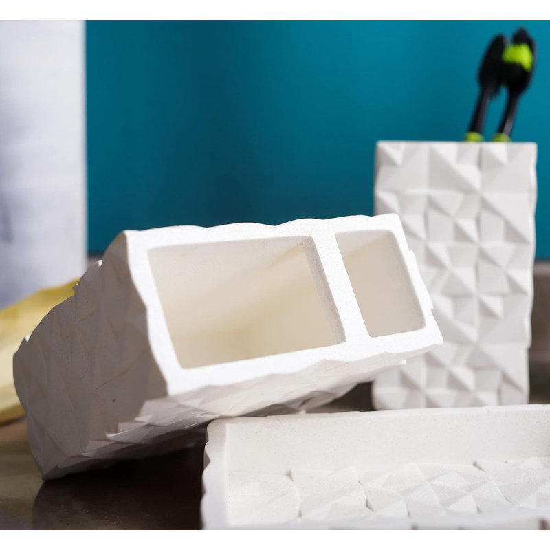 Bathroom Accessories Set