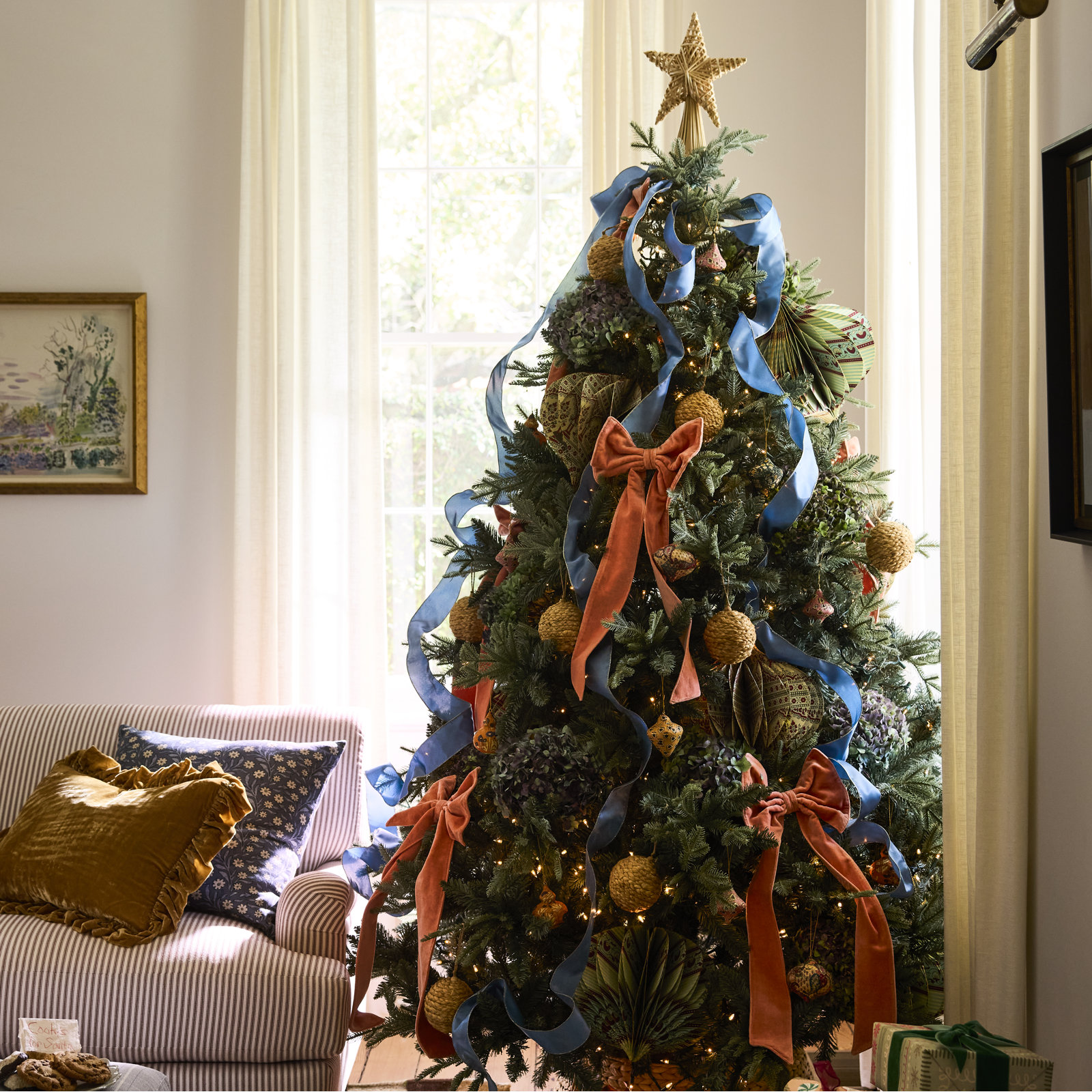 Majestic Prelit Mixed Tips Hinged Christmas Tree, 7'5"