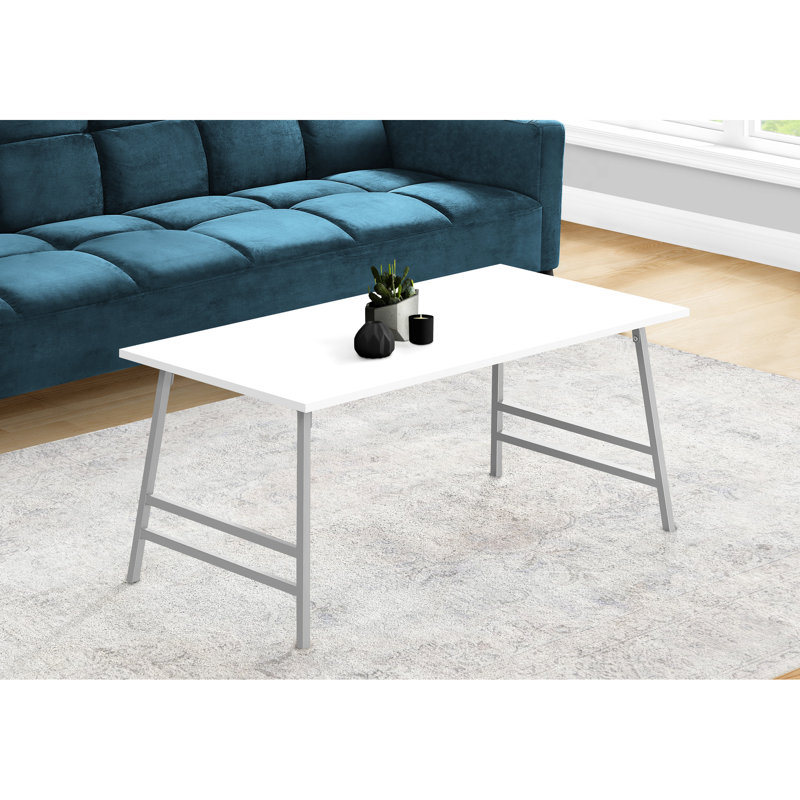 Table basse de salon rectangulaire L 40 po, stratifié blanc avec base en métal gris, concept de table élégante, support