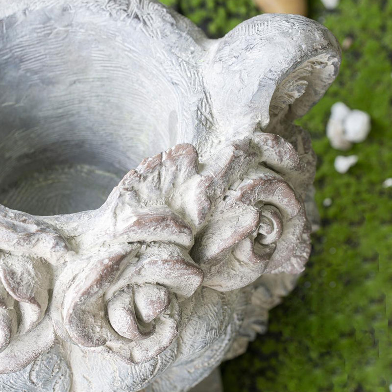 Pot de fleurs statue Gurley
