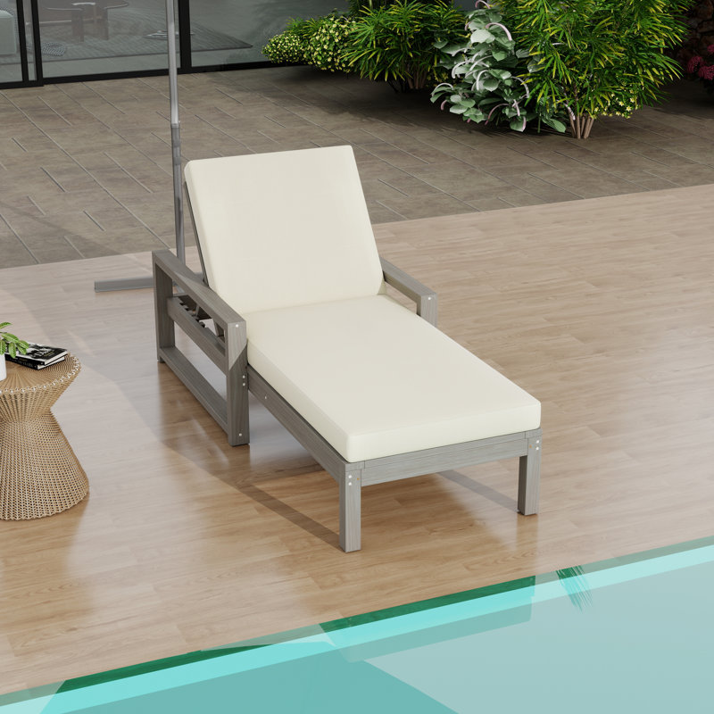 Chaise longue d'extérieur en acacia, Gris