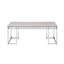 Table basse rectangulaire avec base en métal, chêne naturel et chrome