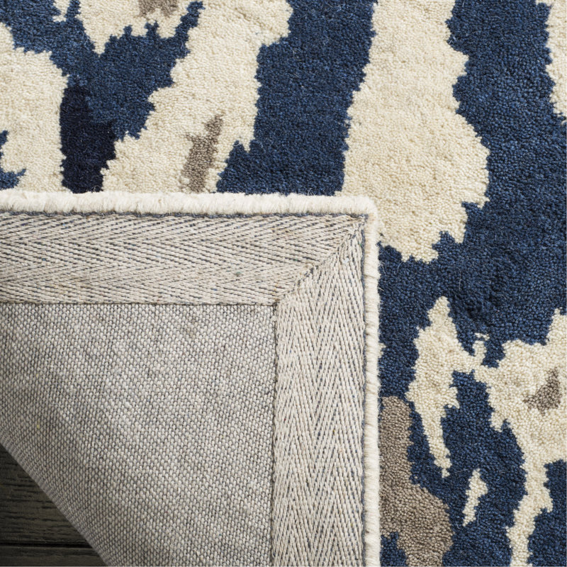 Martha Stewart Hand Tufted Wool Ikat Rug, Round 4'