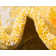 Tapis jaune à motif abstrait Rizer