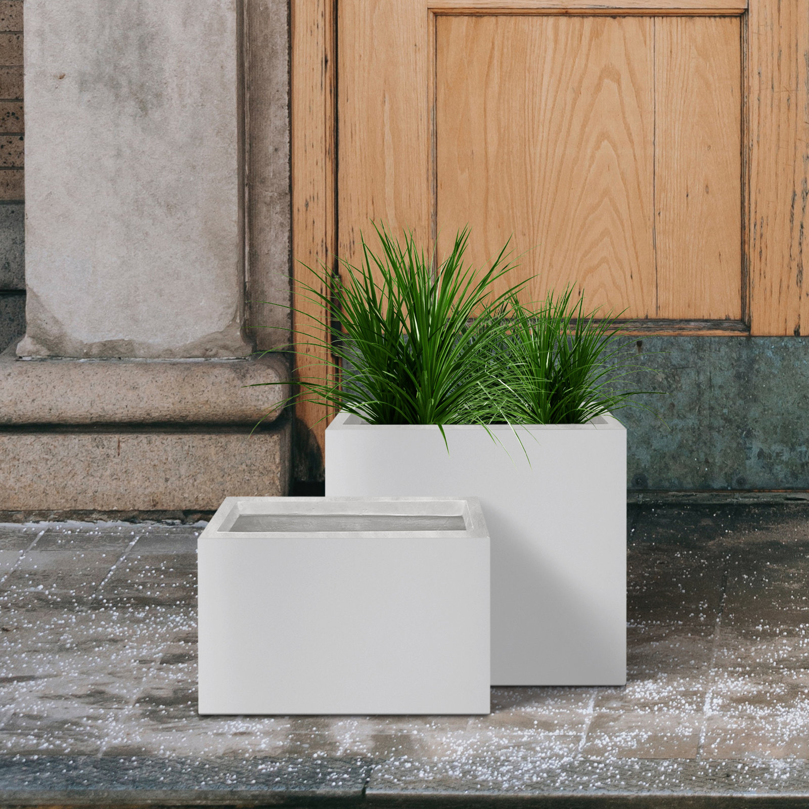 Tali Pot Planter, 23.6" H x 9.8" W x 6.9" D