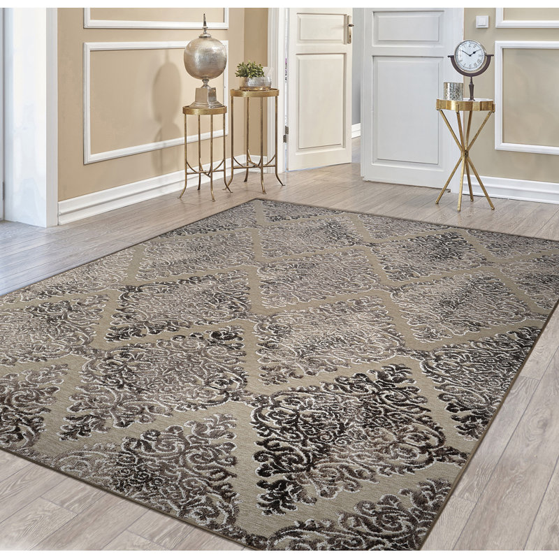 McNamara Floral Indoor Rug, Rectangle 5'3" x 7'6"