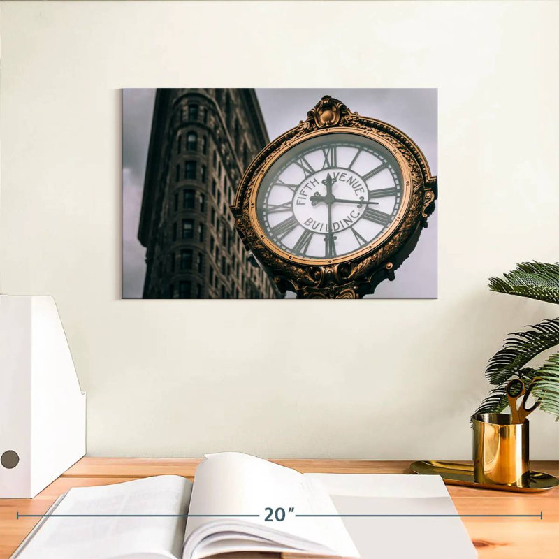 Horloge Kerner Fifth Avenue, H 8 po x l 12 po