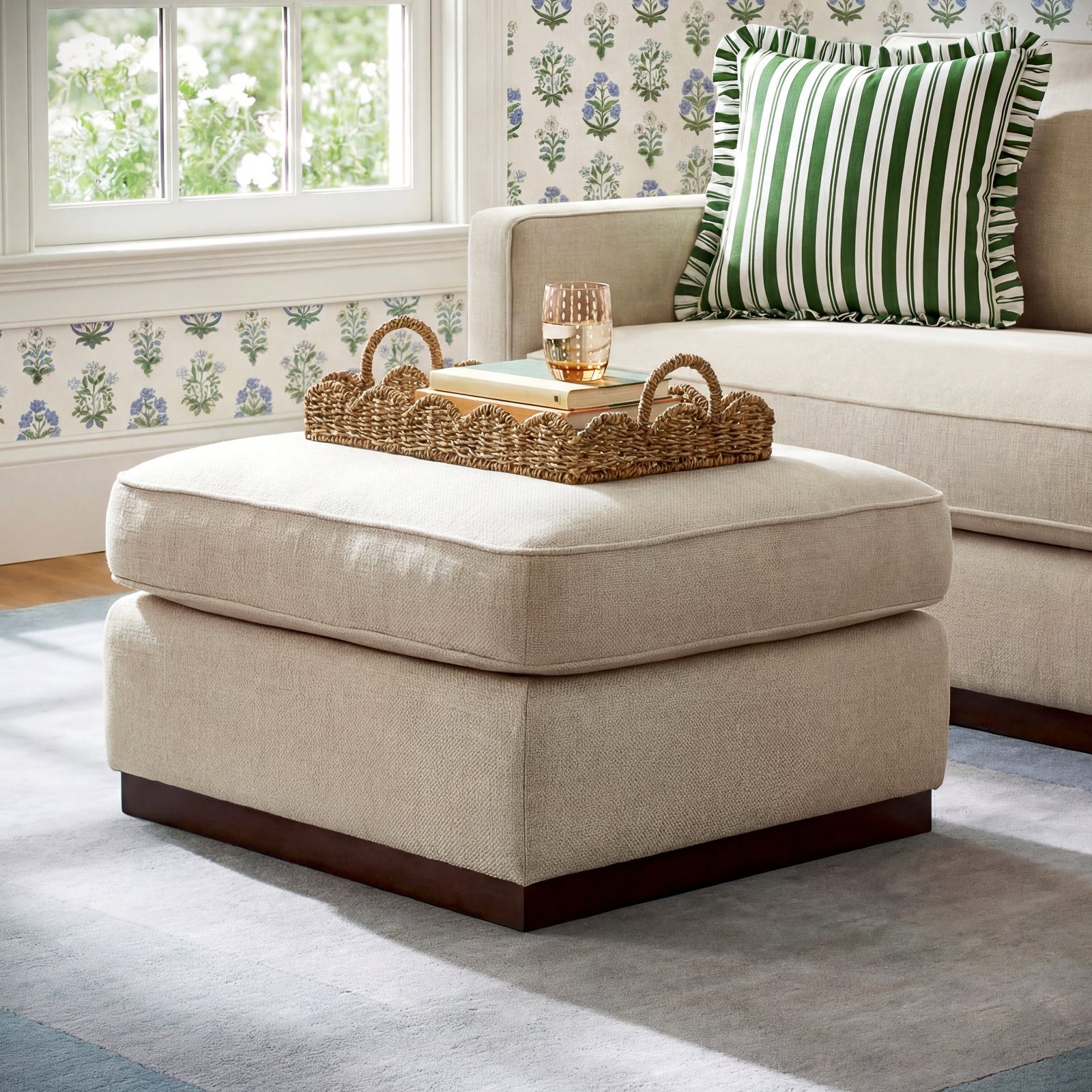 Bobbi 28'' Upholstered Ottoman, Effie Linen Performance Weave