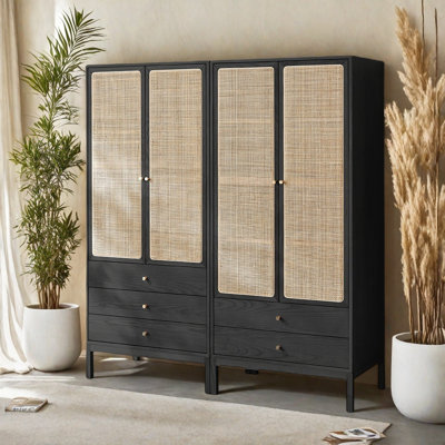 Garde-robe simple tissée