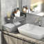 Tiroir coulissant / rangement sous le lavabo-107239826