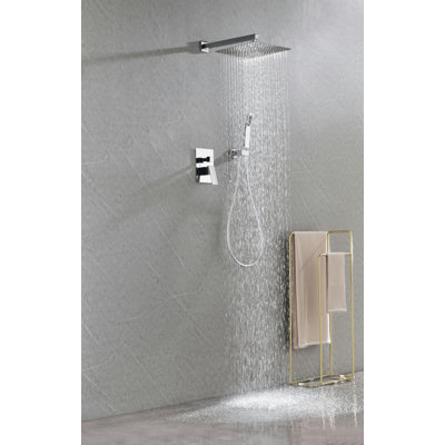 Robinet de douche mural avec système de douche