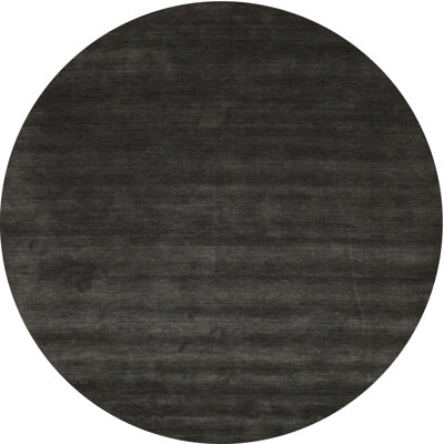 Tapis noir/gris zone contemporaine