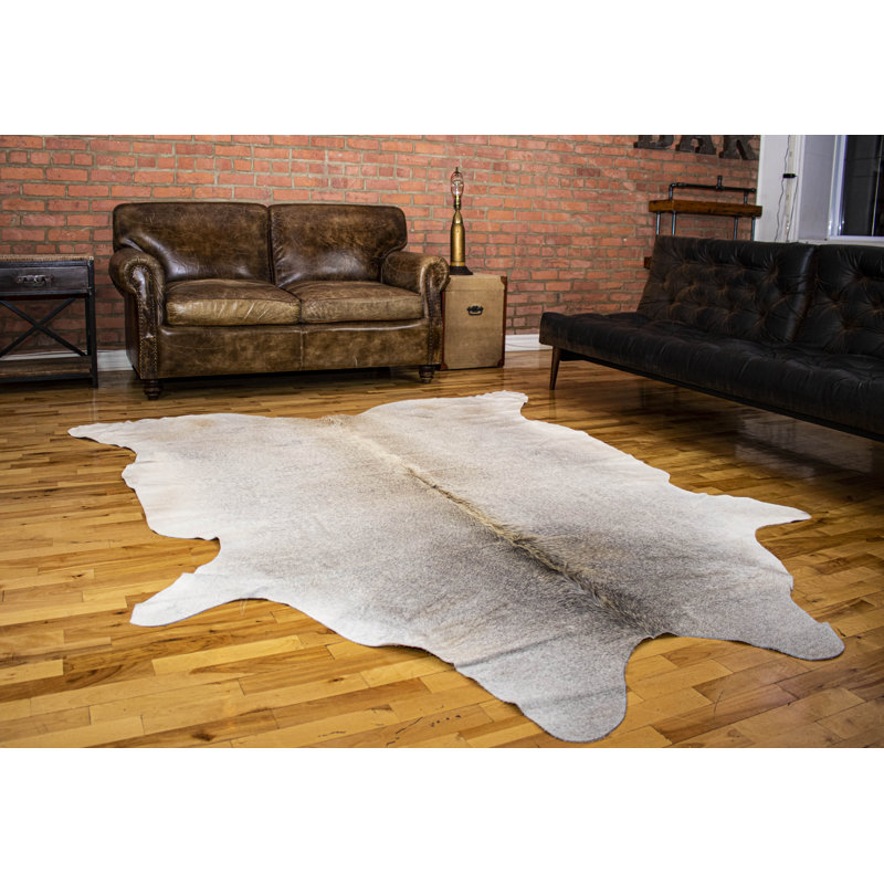 Abhinav Hand-Woven Cowhide Natural/Light Grey Area Rug