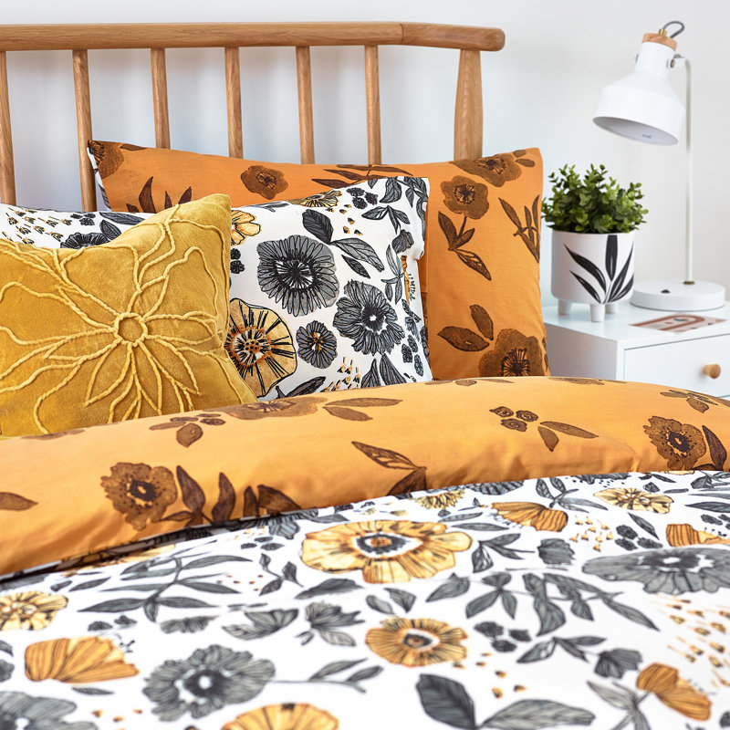 Poppy Cotton Blend Floral Duvet Cover Set with Pillowcases Included, Super King Duvet Cover + 2 Standard Pillowcases