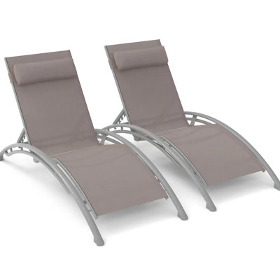 2 chaises longues d'extérieur de couleur kaki avec coussin ajustable et détachable en tissu pour la pelouse, chaise en aluminium antirouille pour la plage et coussin amovible. Rouille - aluminium. Tissu. 5 positions. Plage, piscine