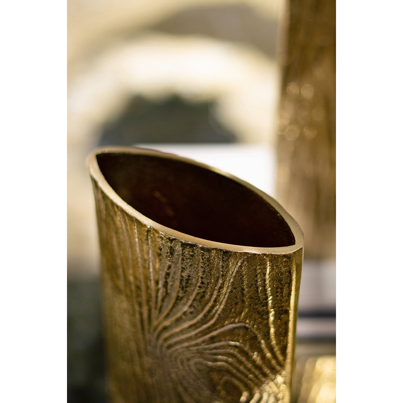 Vase de table en aluminium 6,1 po Twitty, Or vif, H 6,1 po x l 1,8 po x P 2,6 po
