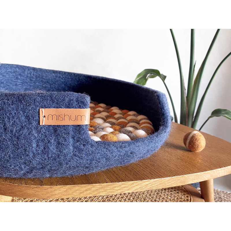 Wool Nest Pet Bed, Ocean Blue