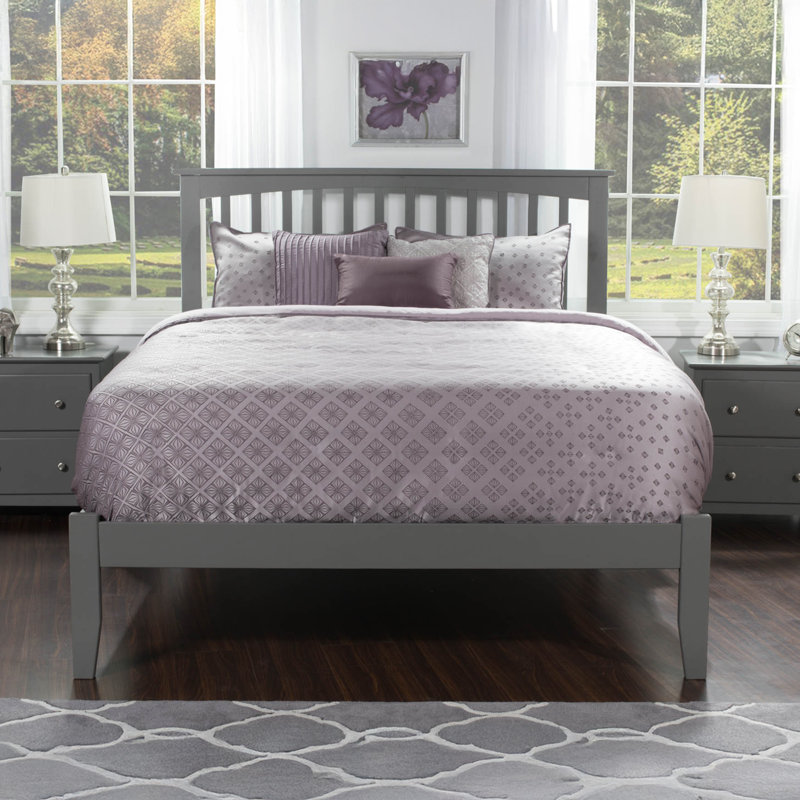 Lit plateforme en bois massif Huntsville, Grand lit, Gris