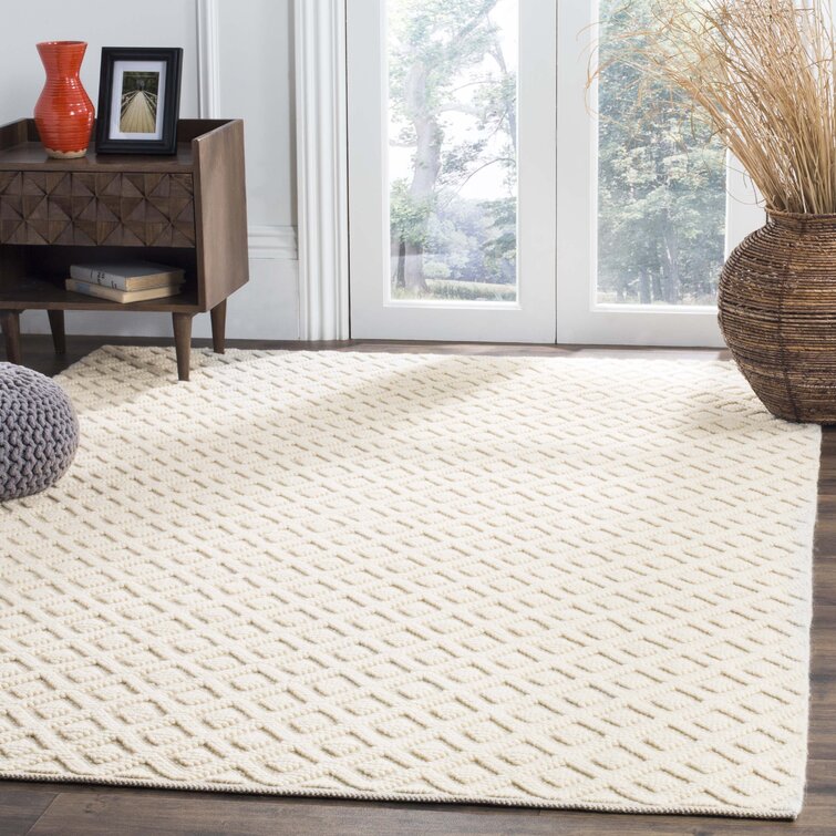 Bareen Geometric Handmade Tufted Wool/Cotton Area Rug in Ivory