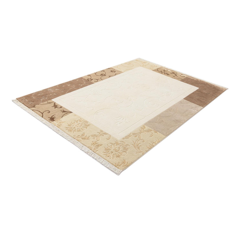 Howard Beige Rug