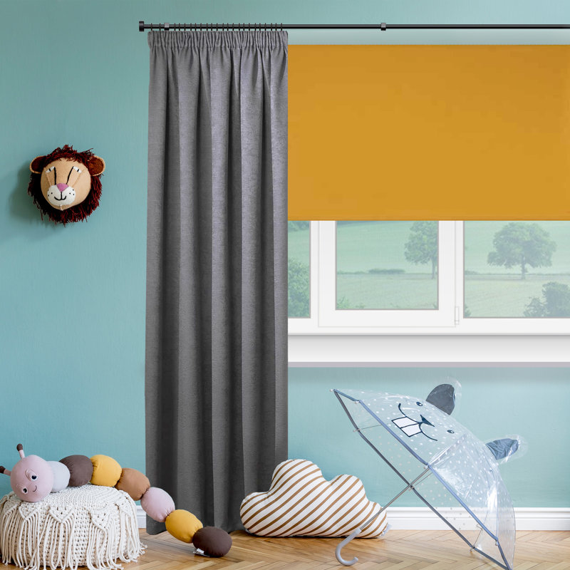 Malysa 280cm 1cm Single Curtain Pole, Black