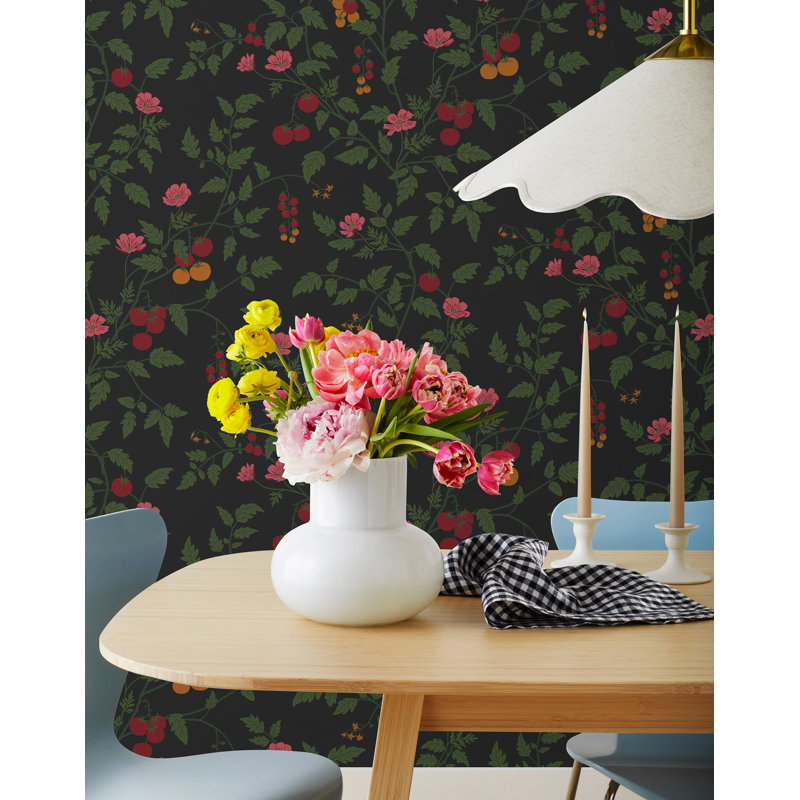 Heirloom Wallpaper | Traditional / Roll - 27" x 30', Ebony