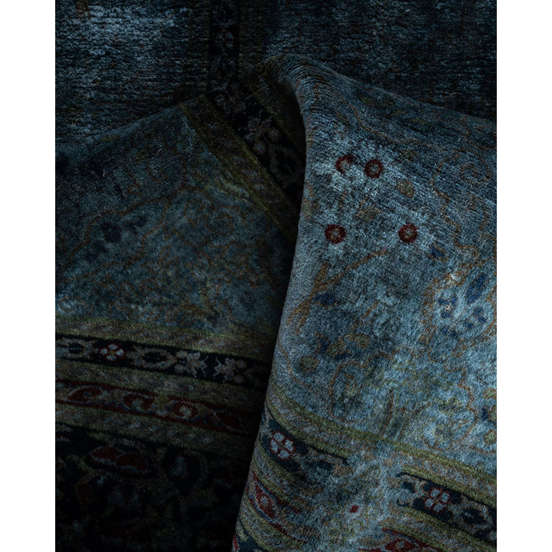 Ismeralda One-of-a-Kind 6' 1" X 6' 1" Hand Knotted Area Rug