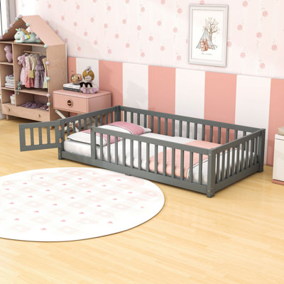 Floor Bed With Removable Slats And Safety Door