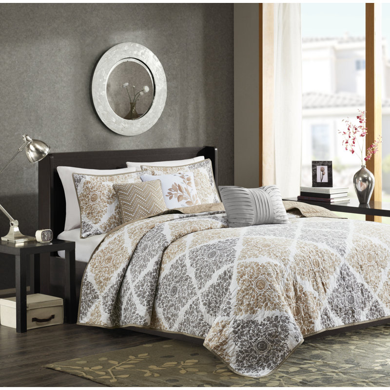 Full Blue Microfiber Reversible Quilt Set
