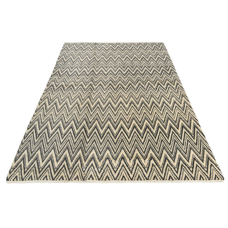 Tapis noir ivoire 5x8 Pires